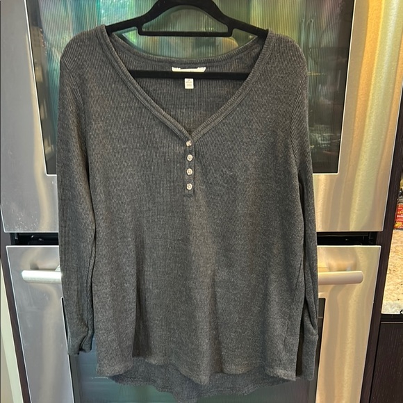 Terra & Sky Gray Relaxed‎ 3/4 Sleeve Blouse - Picture 1 of 4